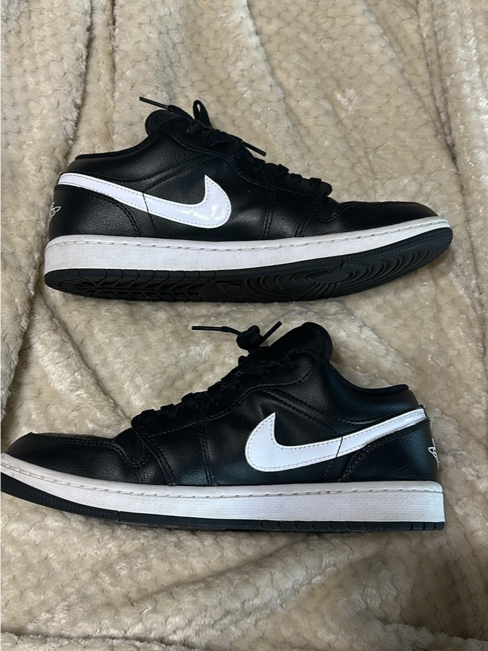 Jordan Low Top Sneakers - Black/White W9.5/M8 - Picture 3 of 4